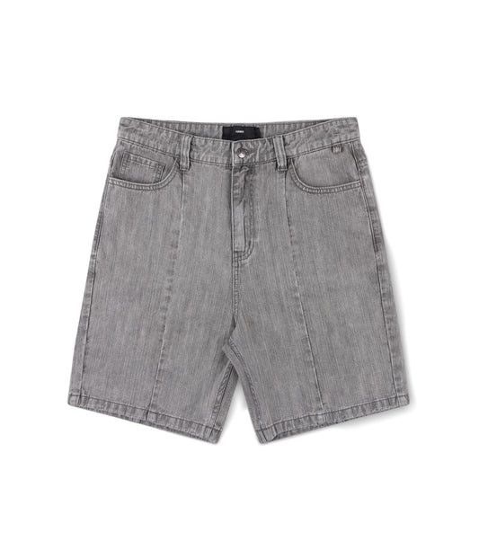 DISTEND SEAM JEAN SHORT // WASHED GREY