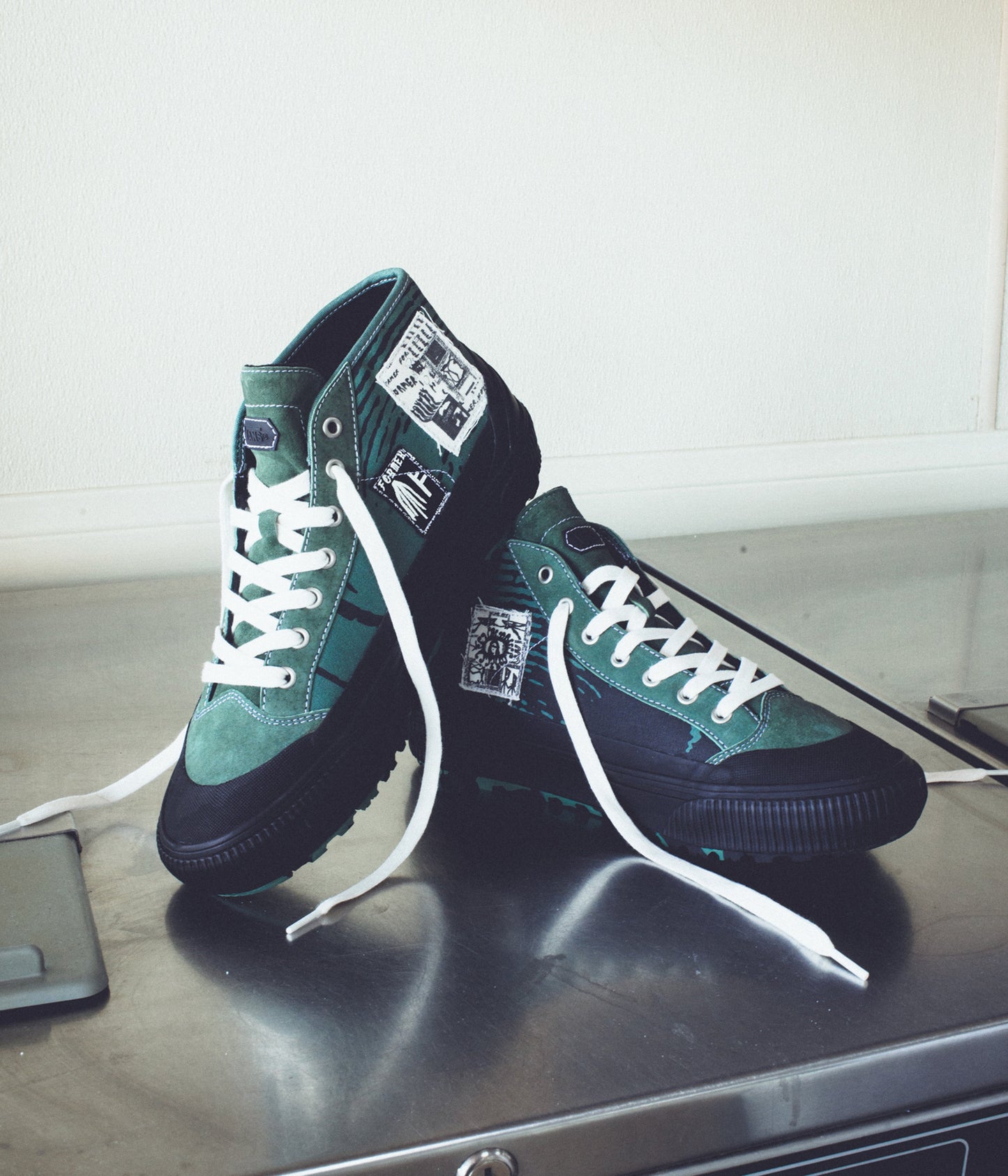 VANS X FORMER // DESTRUCT MID