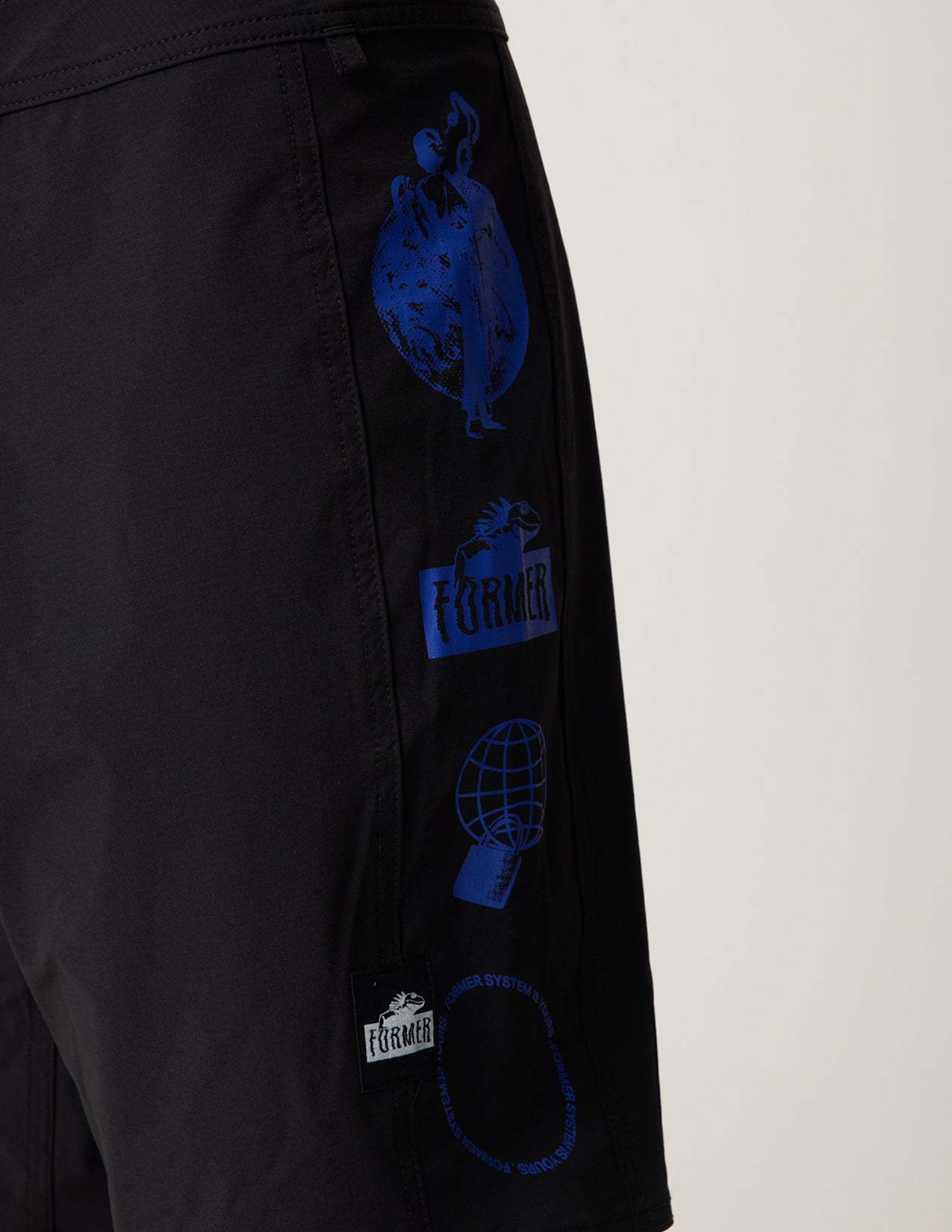 'Existence Control Trunk' Black