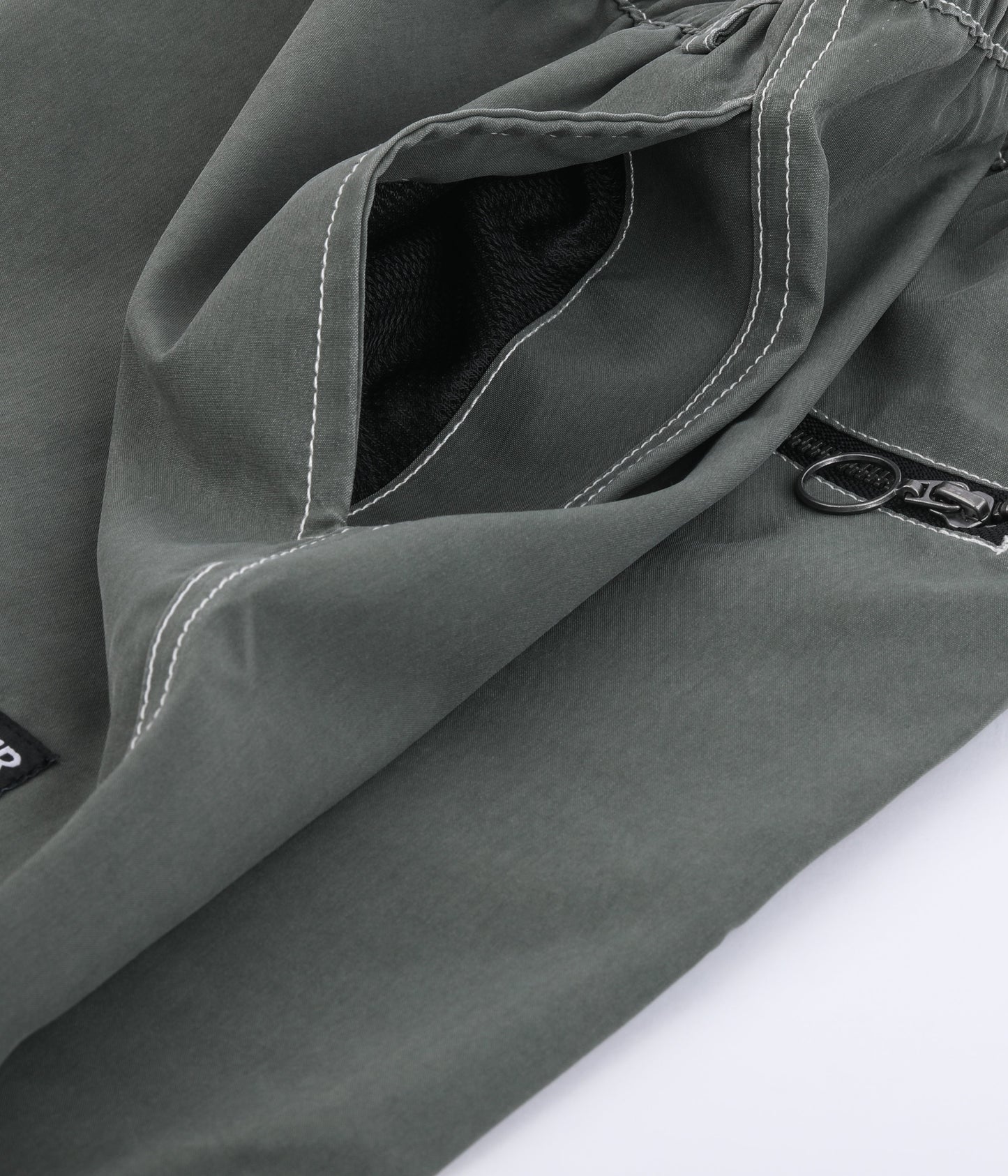 SWANS BAGGY TRUNK // SURPLUS