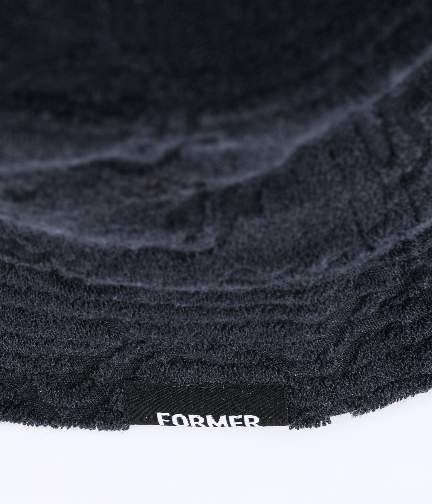 SYNOPTIC BUCKET HAT // BLACK