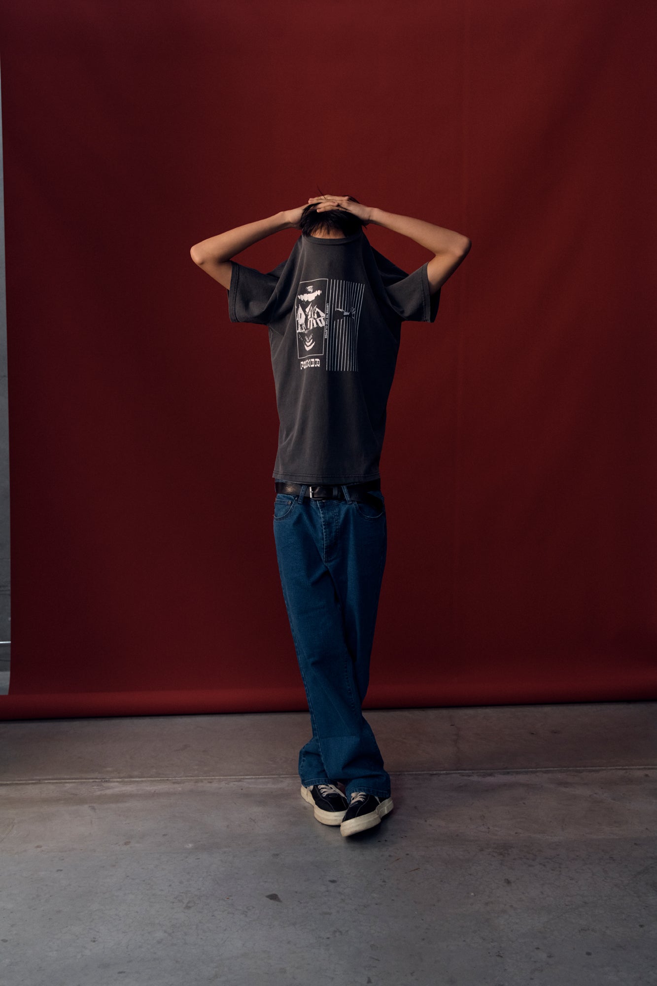 PARADOX T-SHIRT // WASHED BLACK