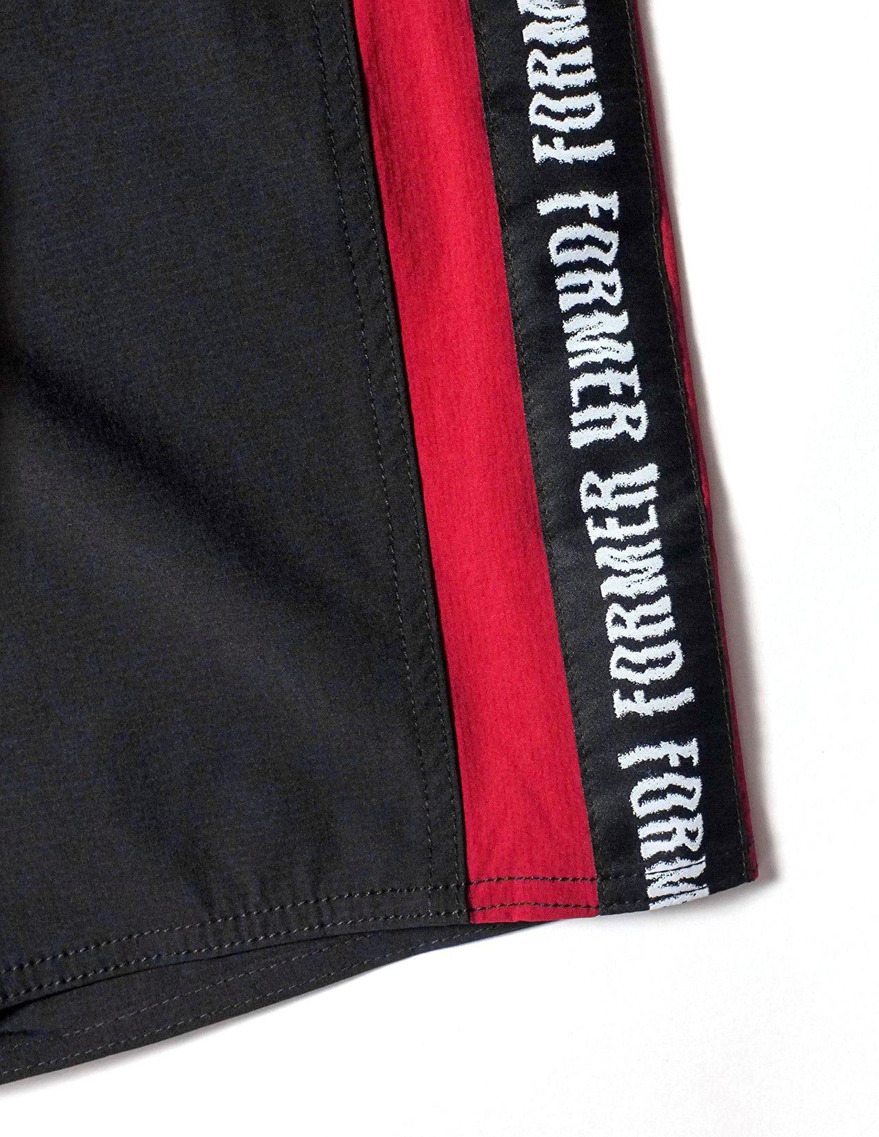 'Reverb Tape Trunk' Black