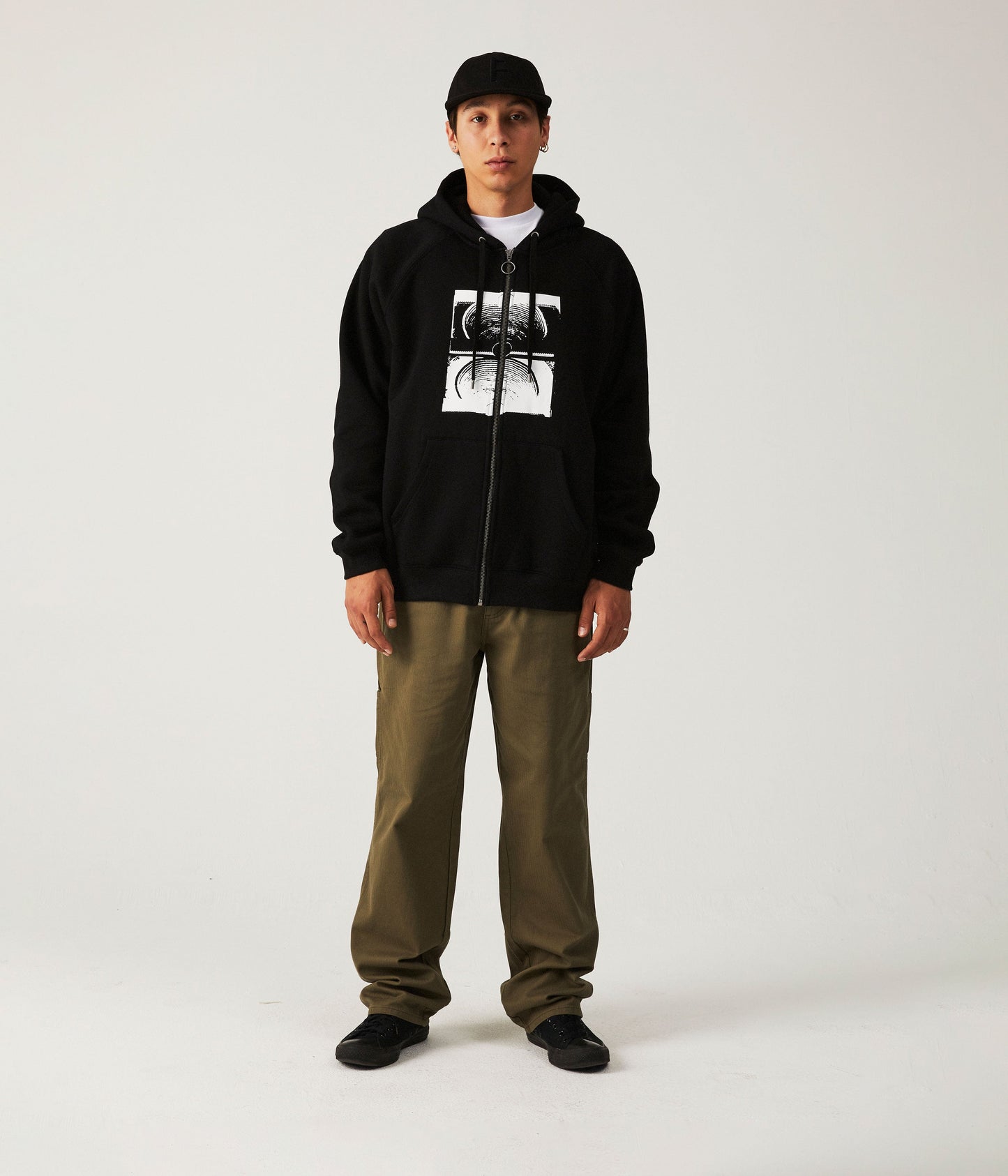 CRUX ZIP HOOD // BLACK