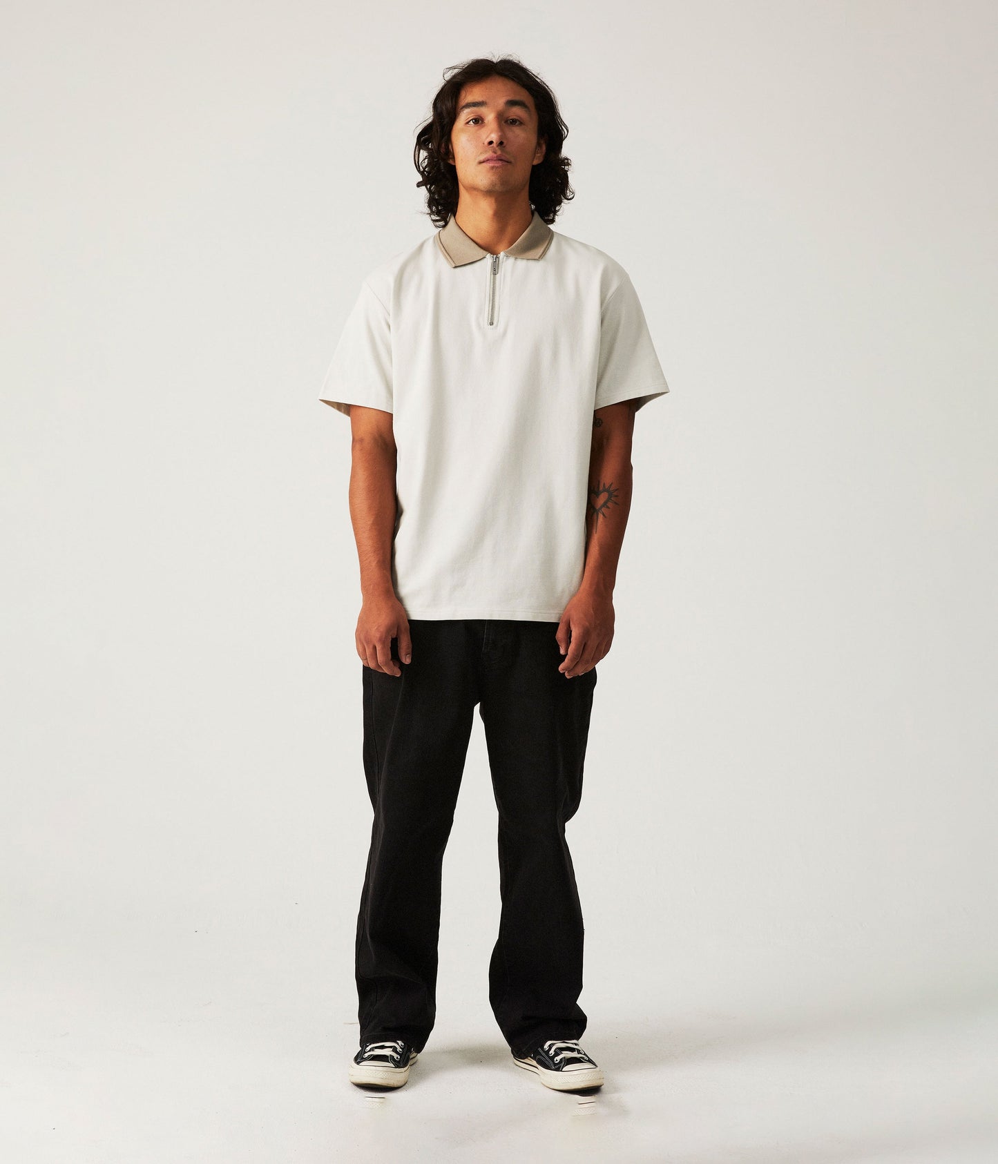 UNIFORM SS ZIP POLO // STONE