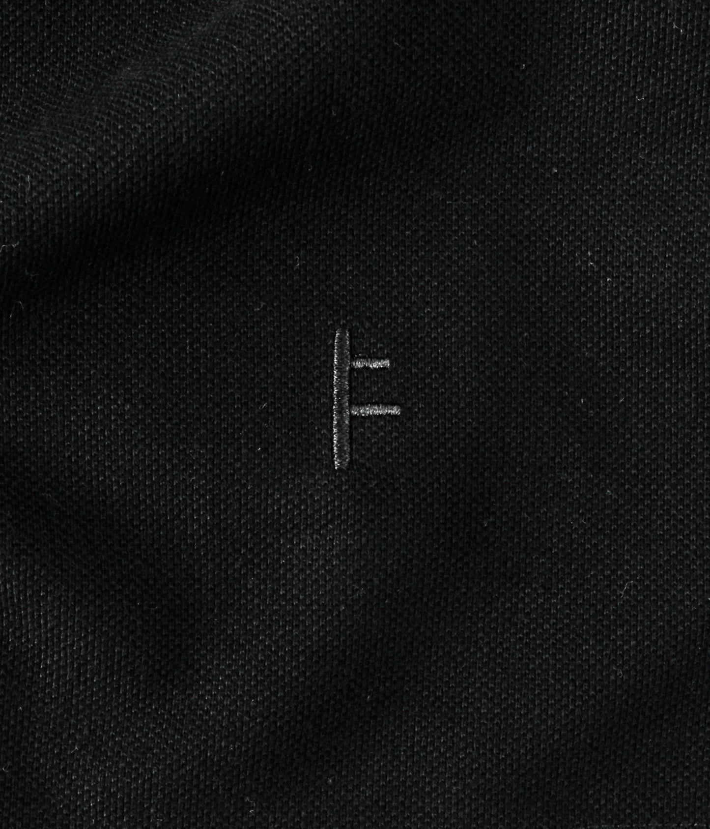 UNIFORM SS BUTTON POLO // BLACK
