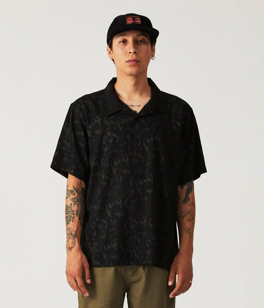 MARILYN DIFFUSE SS SHIRT // BLACK