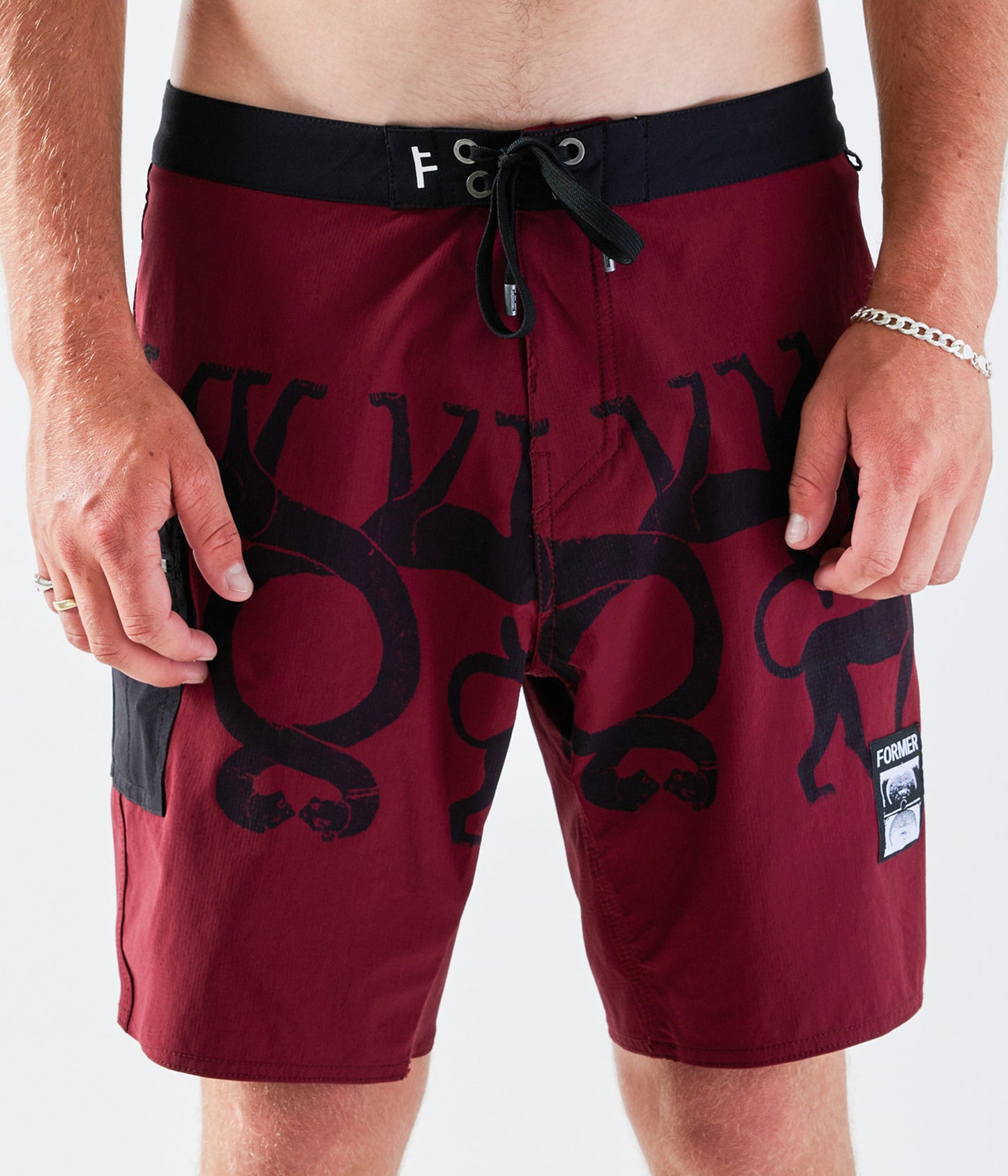 DANE BASTET TRUNK // BURGUNDY
