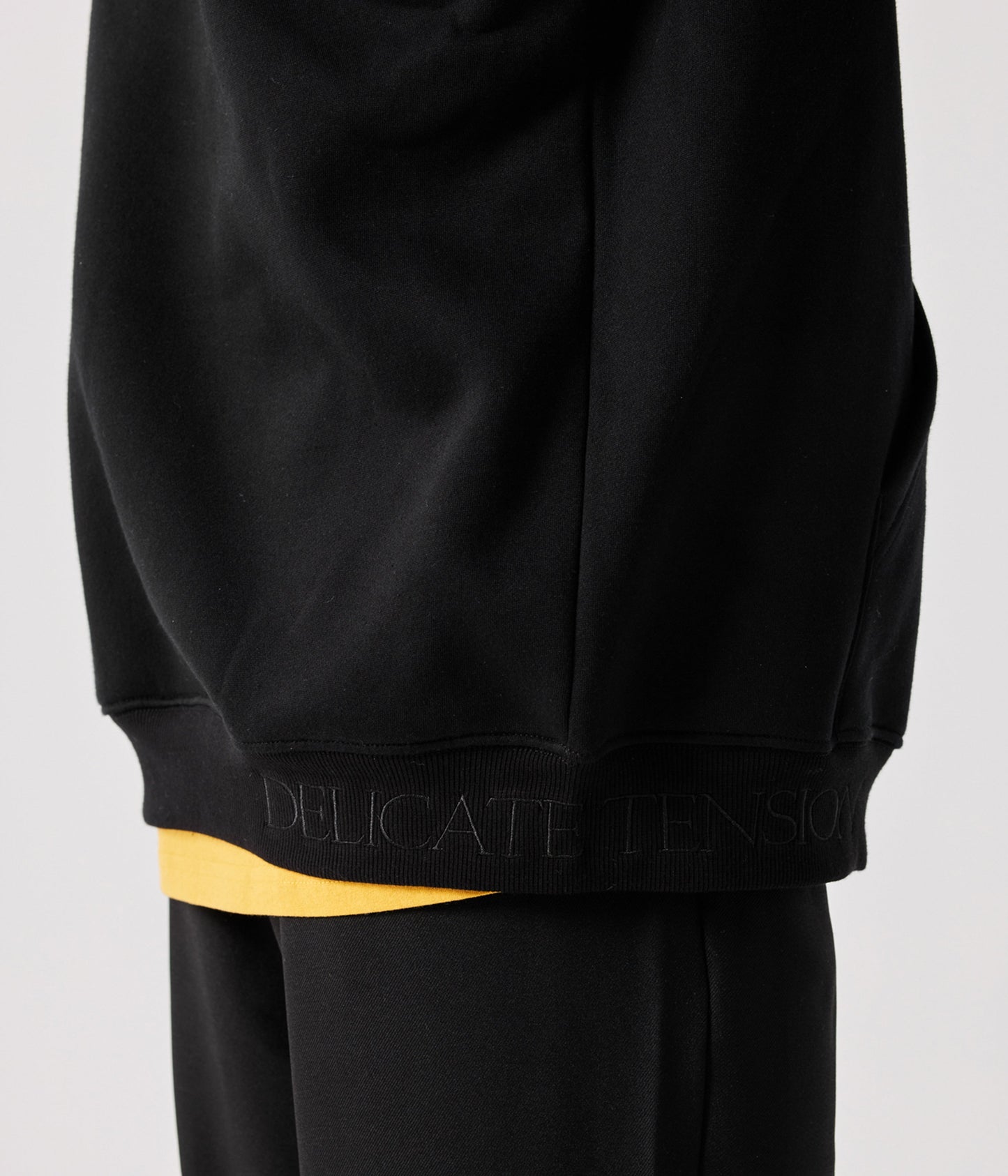 BASTET ZIP HOOD // BLACK