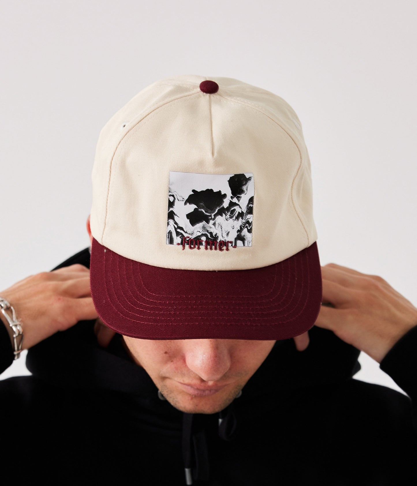 SHIMMER CAP // NATURAL/BURGUNDY