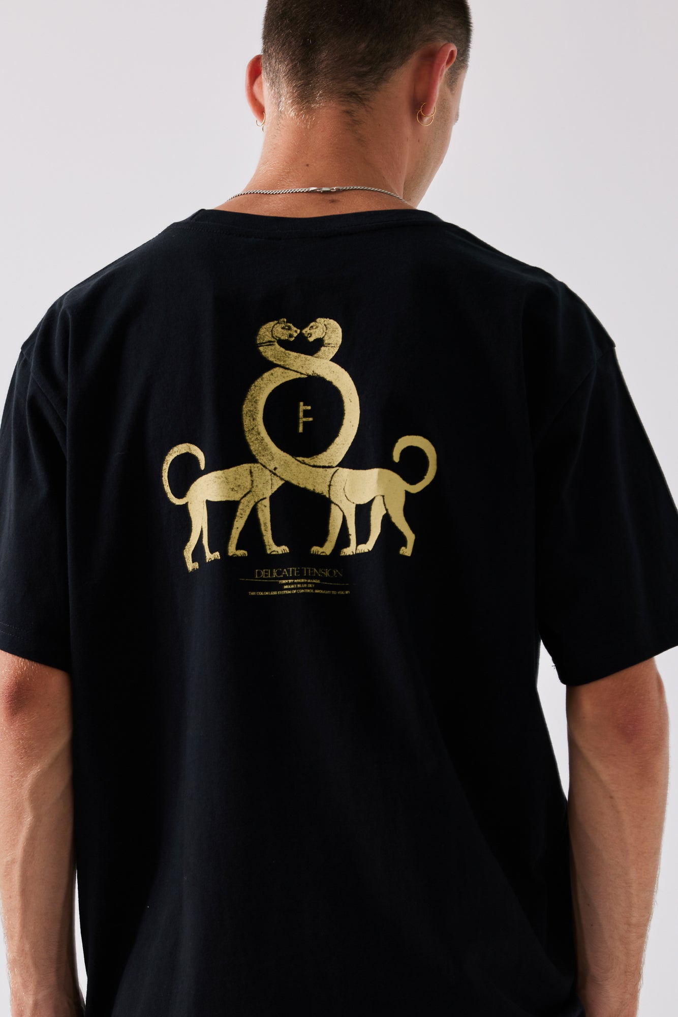 CONFORMATION T-SHIRT // BLACK