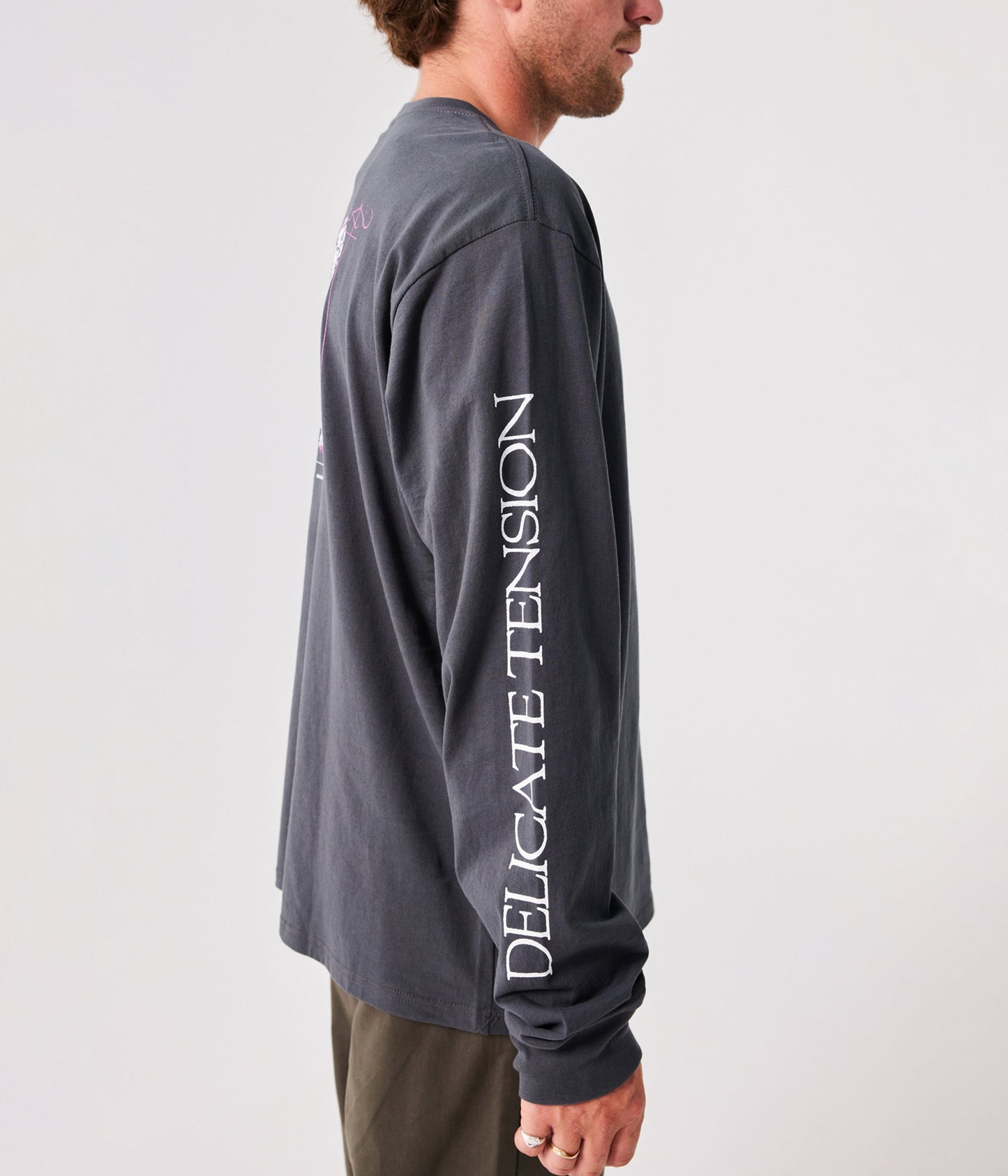 TENSION LS T-SHIRT // PEPPER