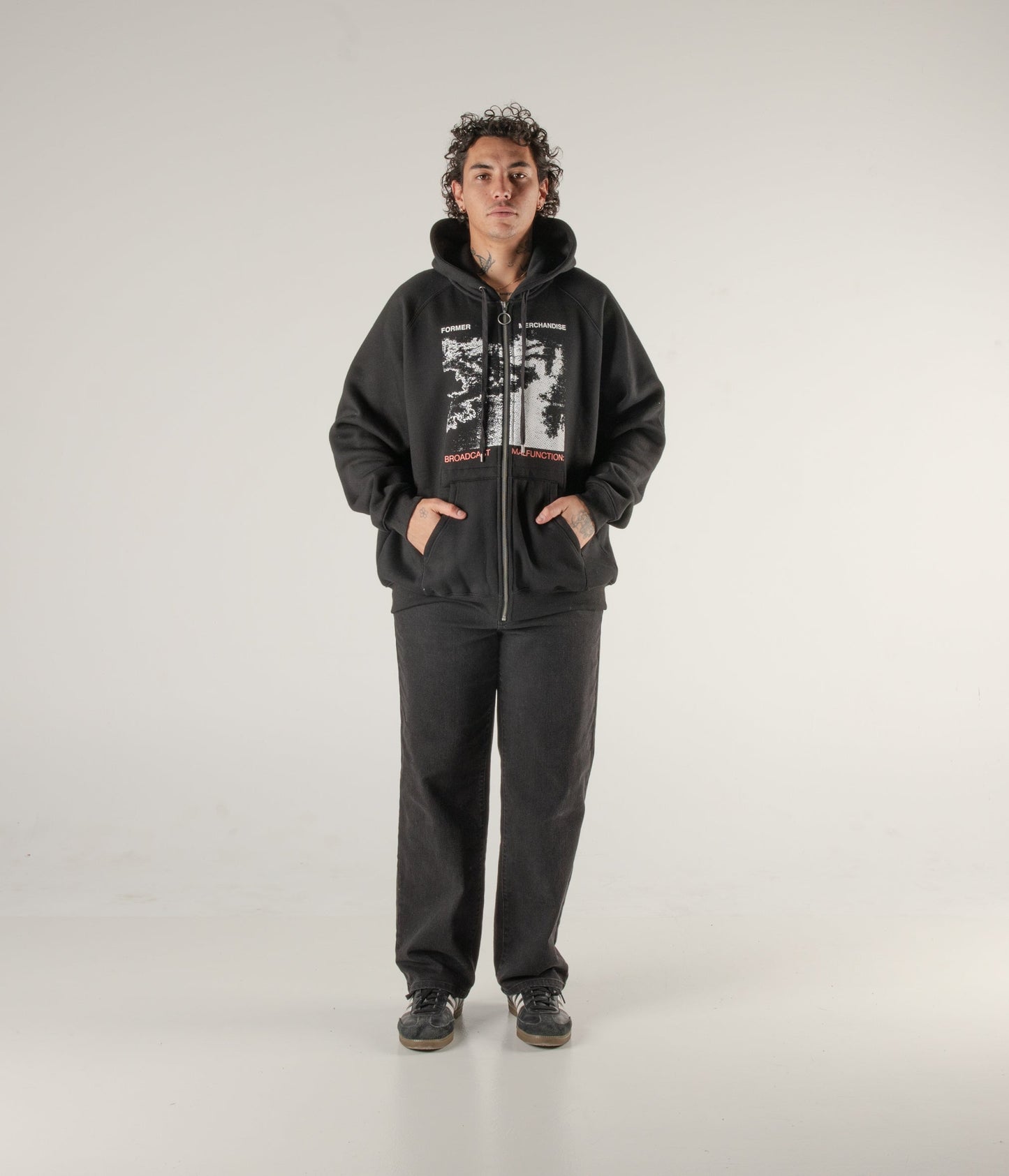 TANTRUM ZIP HOOD // BLACK
