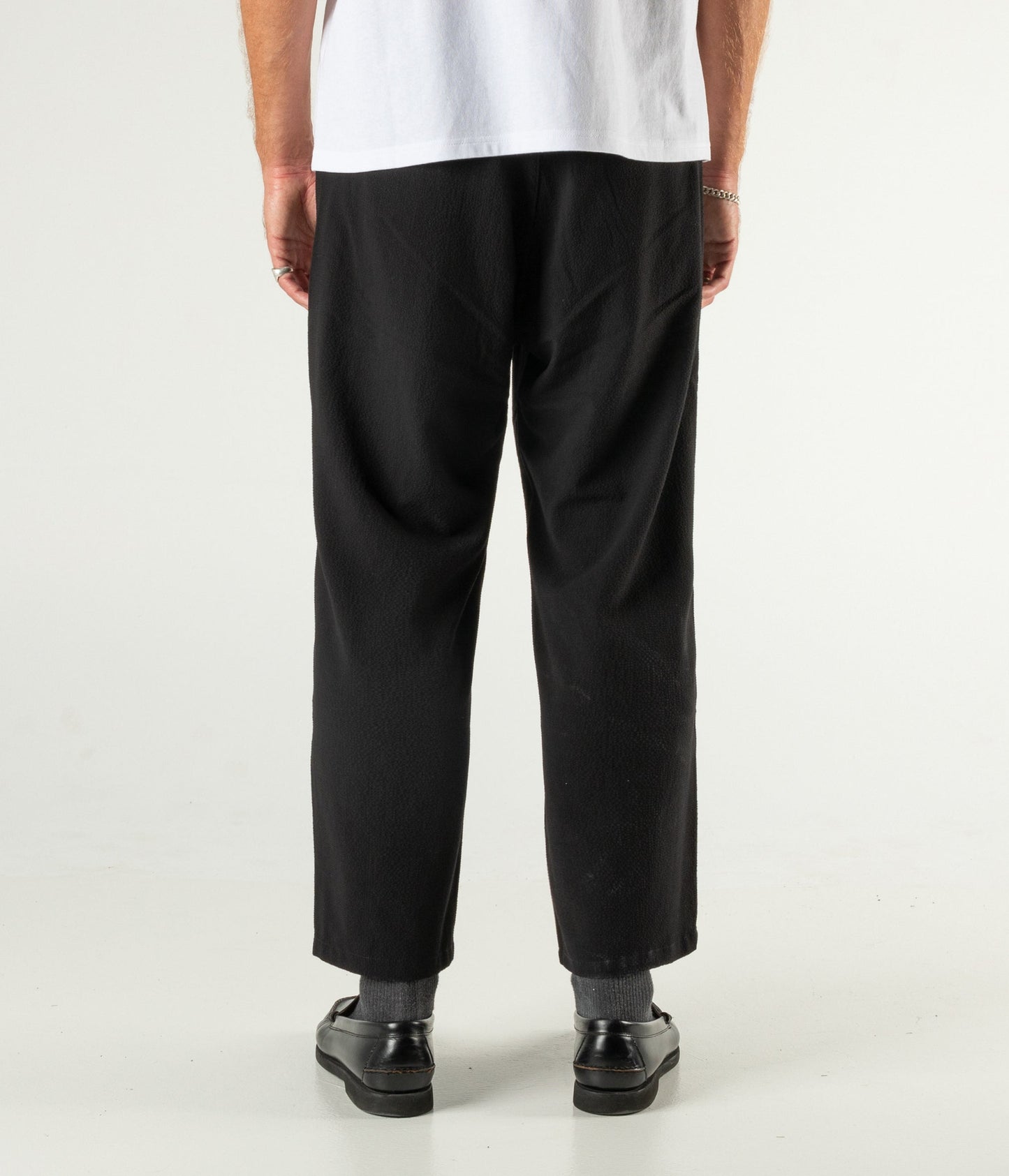 AG SLACK // BLACK