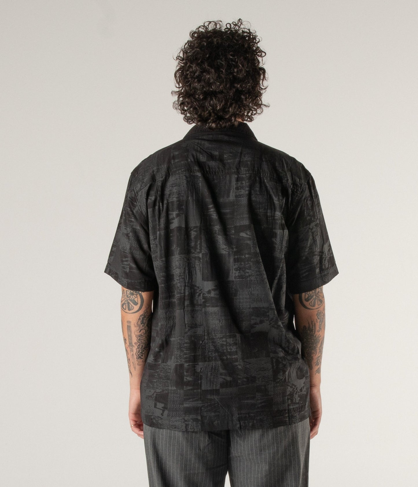 MARILYN NOISE SS SHIRT // BLACK