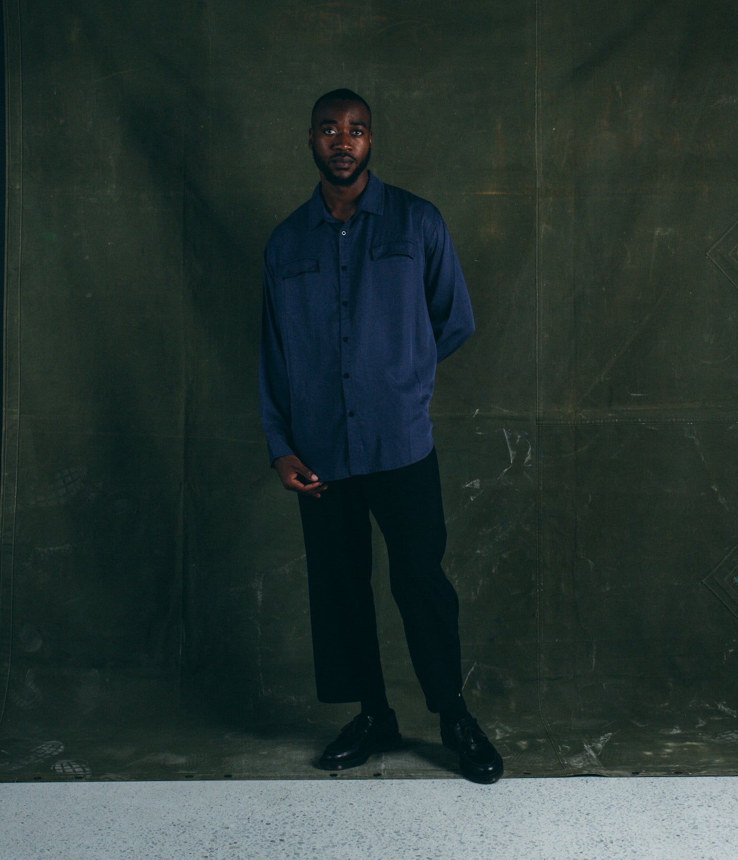 VIVIAN BROADCAST LS SHIRT // NAVY