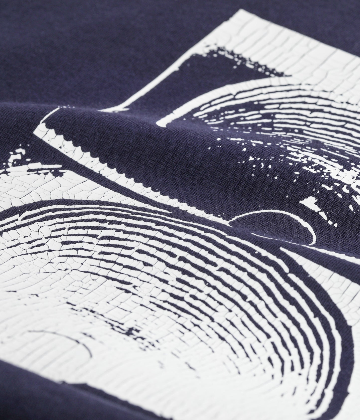 CRACKED CRUX T-SHIRT // NAVY