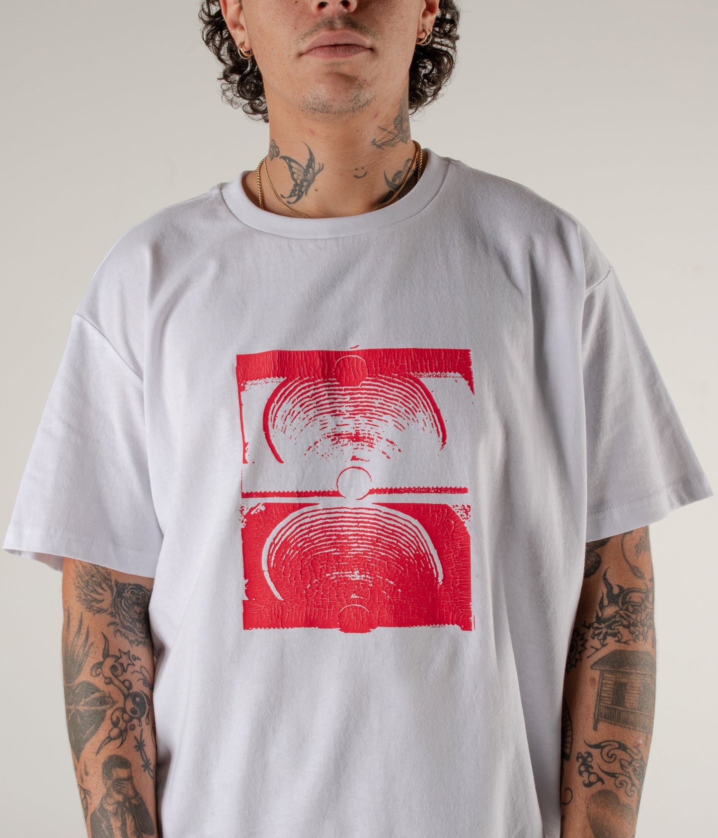 CRACKED CRUX T-SHIRT // WHITE