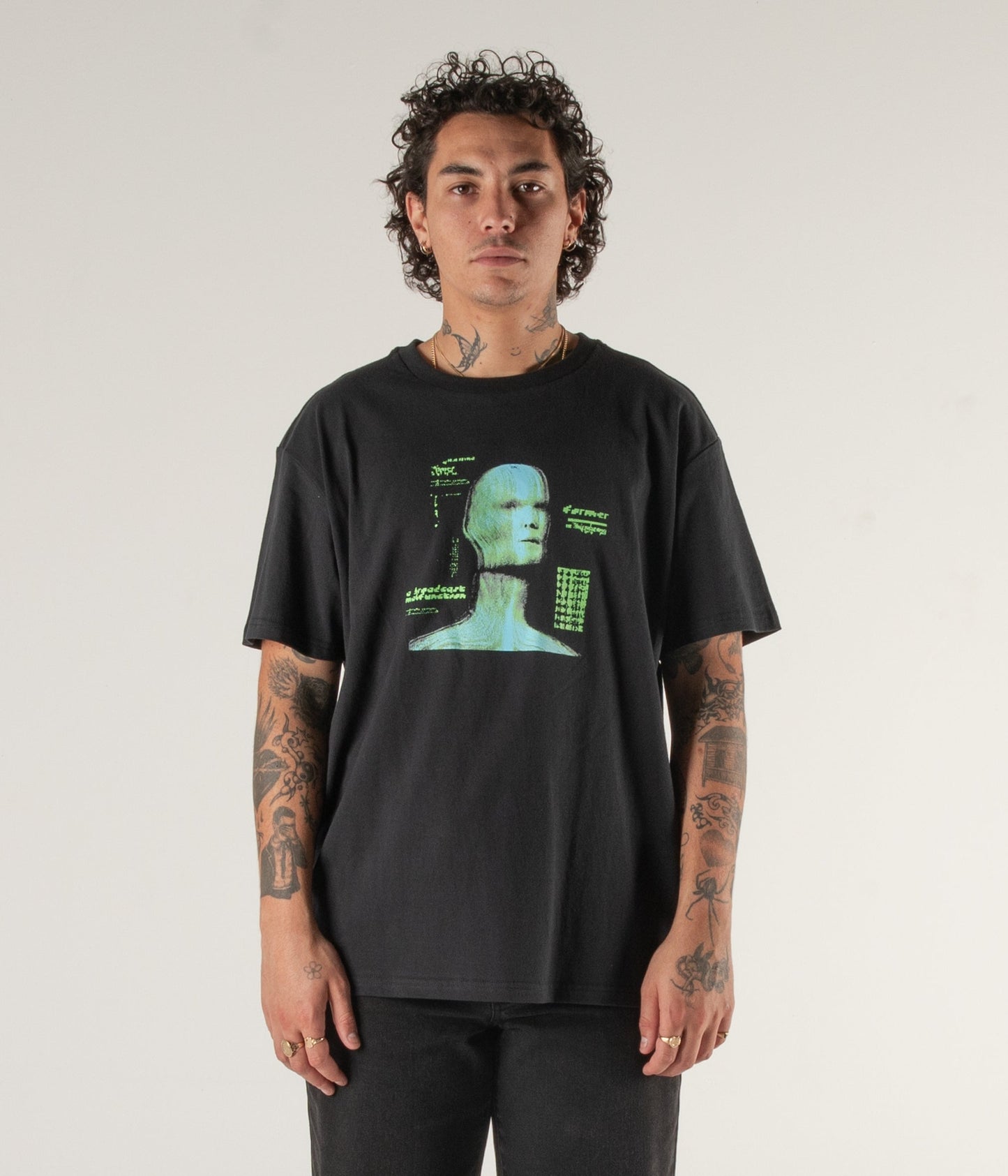 EXTERNAL T-SHIRT // BLACK