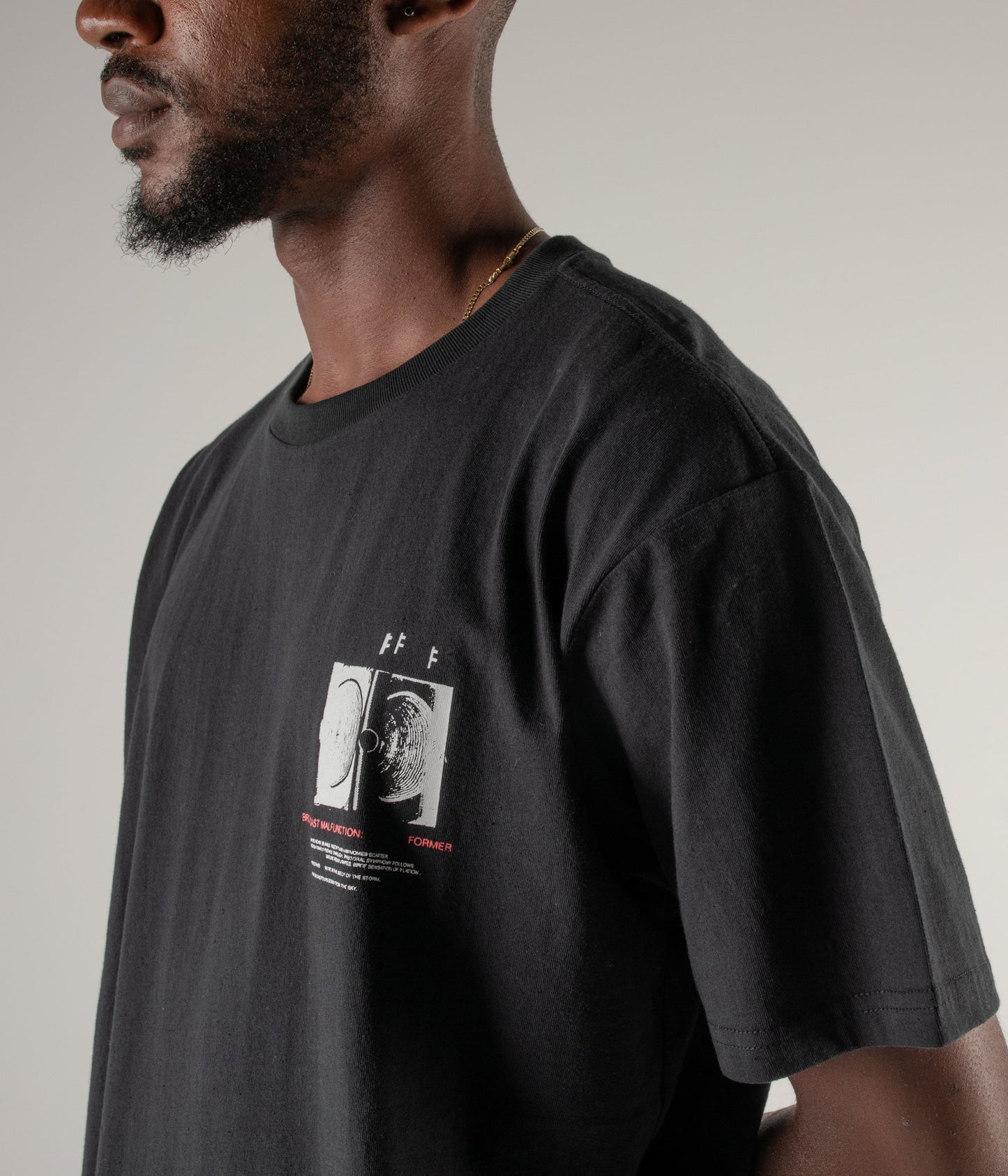 QUANDARY T-SHIRT // BLACK