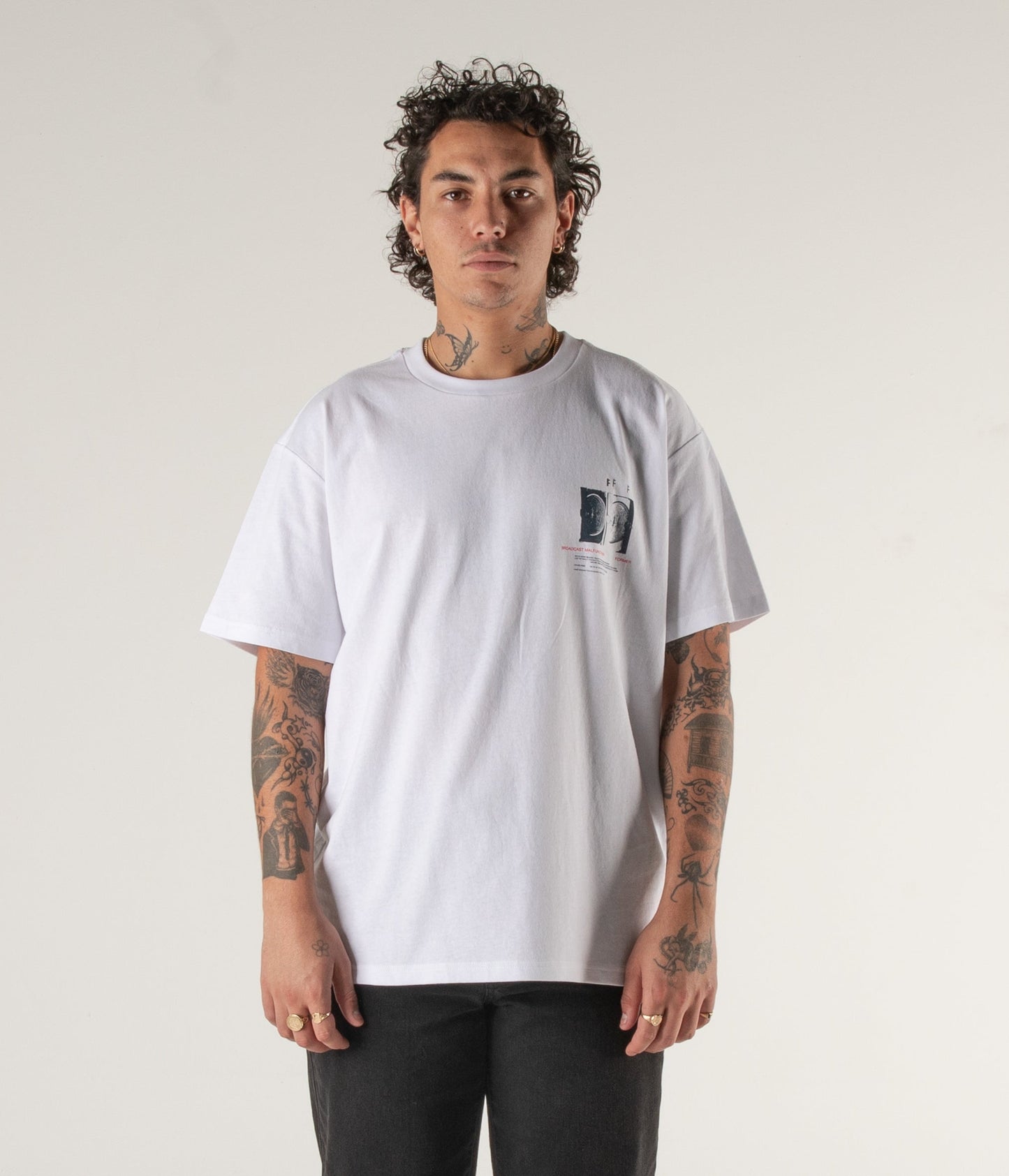 QUANDARY T-SHIRT // WHITE