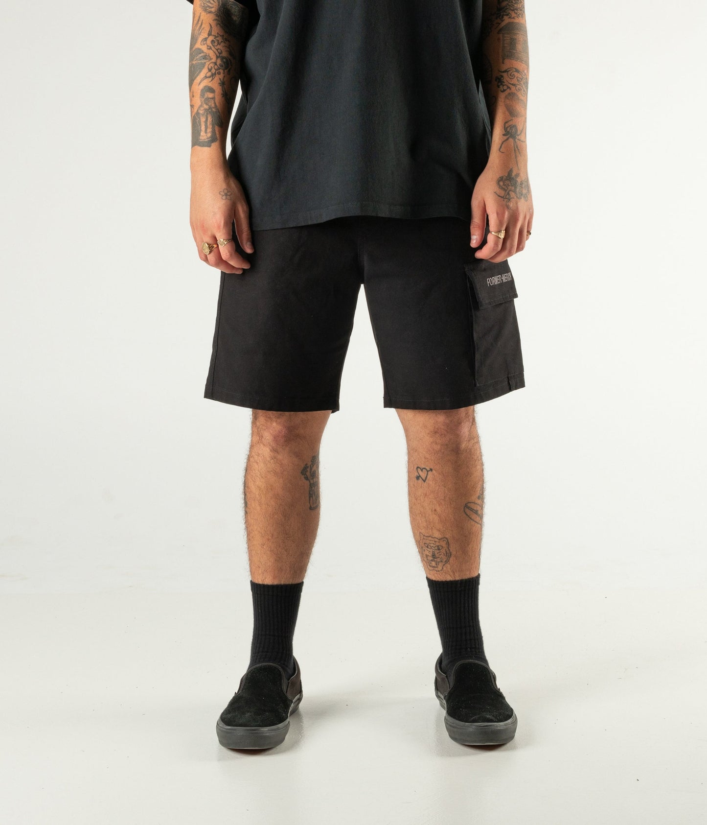PRAYER CARGO WALKSHORT // BLACK