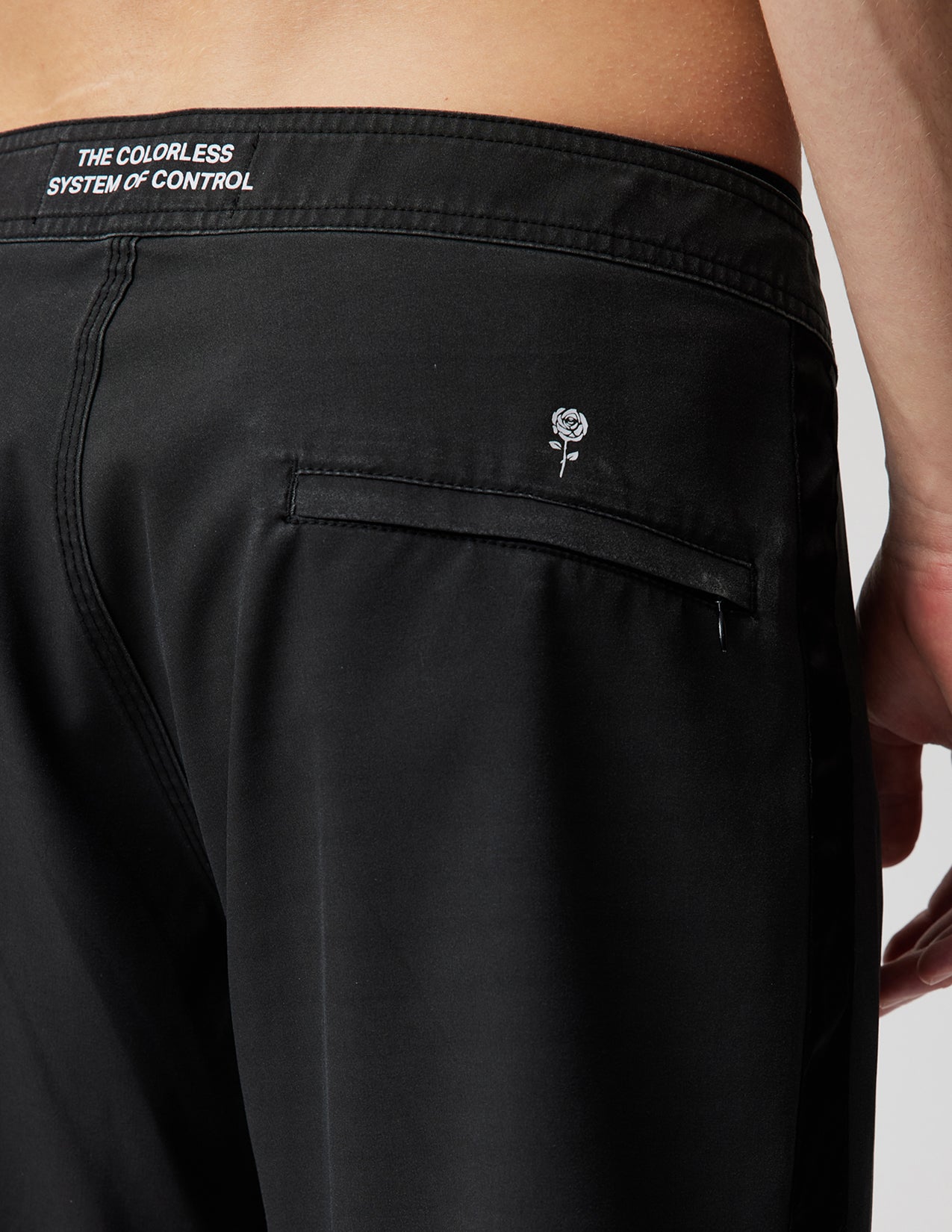 'Colorless Trunk' Black