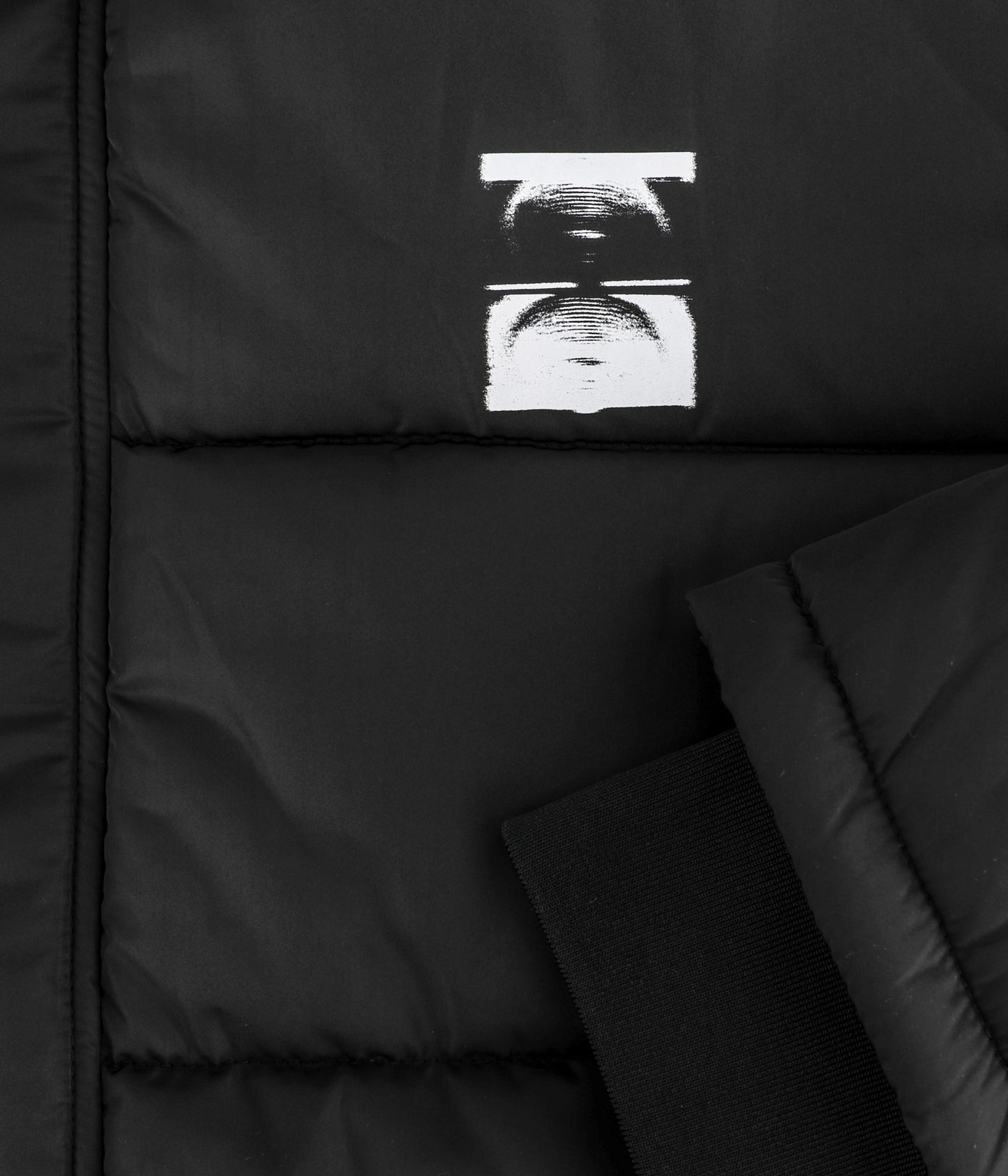 CRUX PUFFER JACKET // BLACK