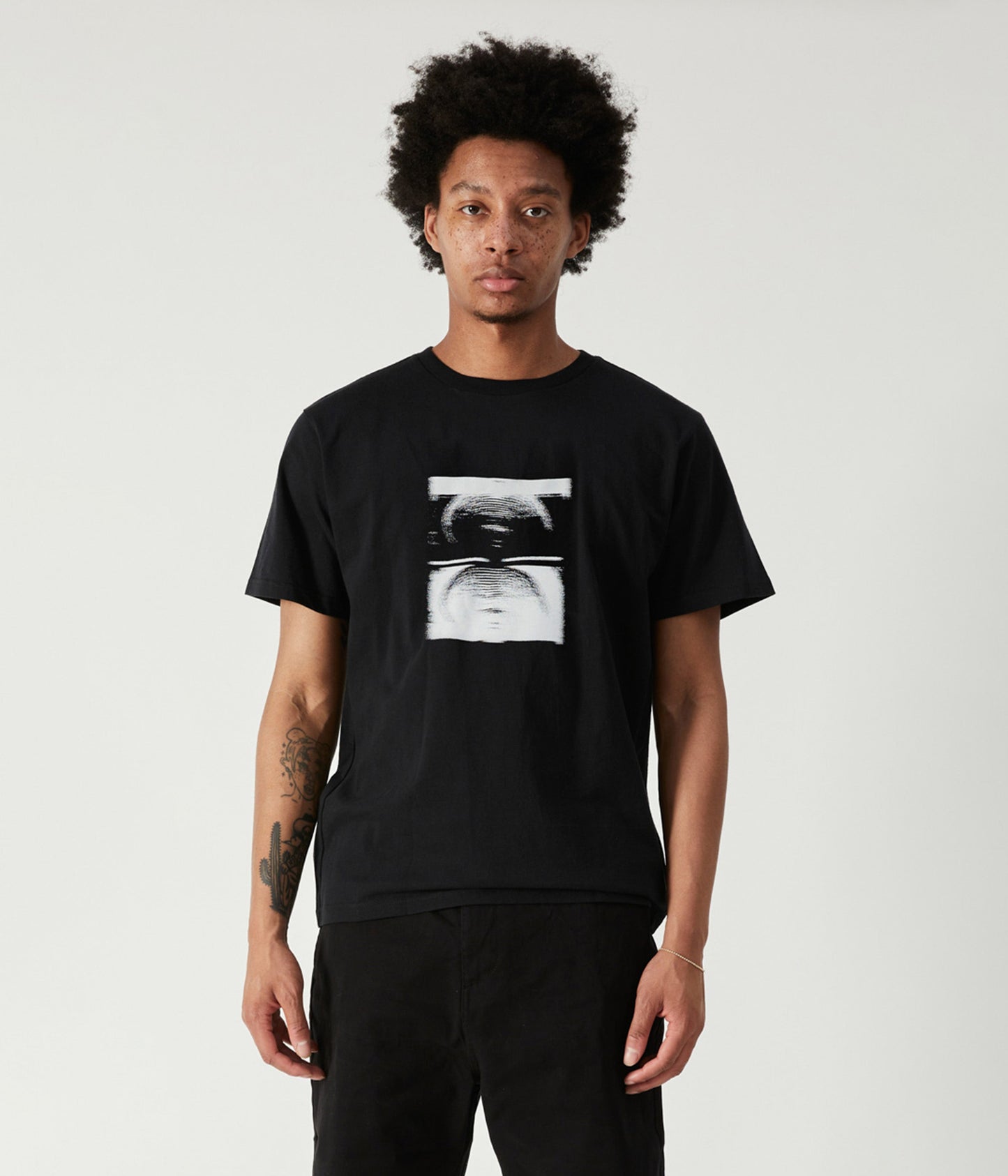 CRUX FUZ T-SHIRT // BLACK