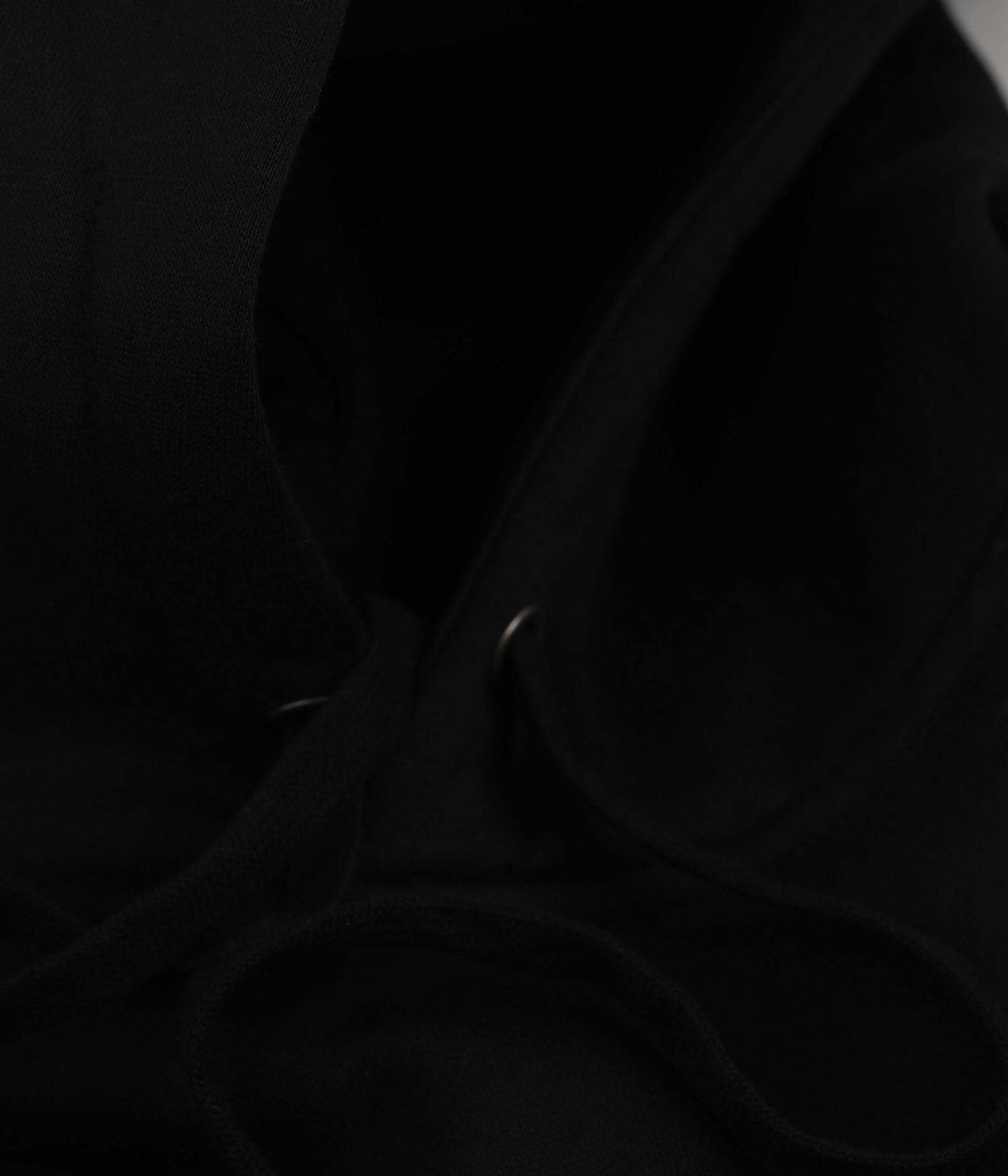 PRESS HOOD // BLACK