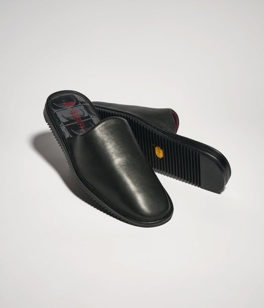 FORMER x GLOBE // Leather Mule