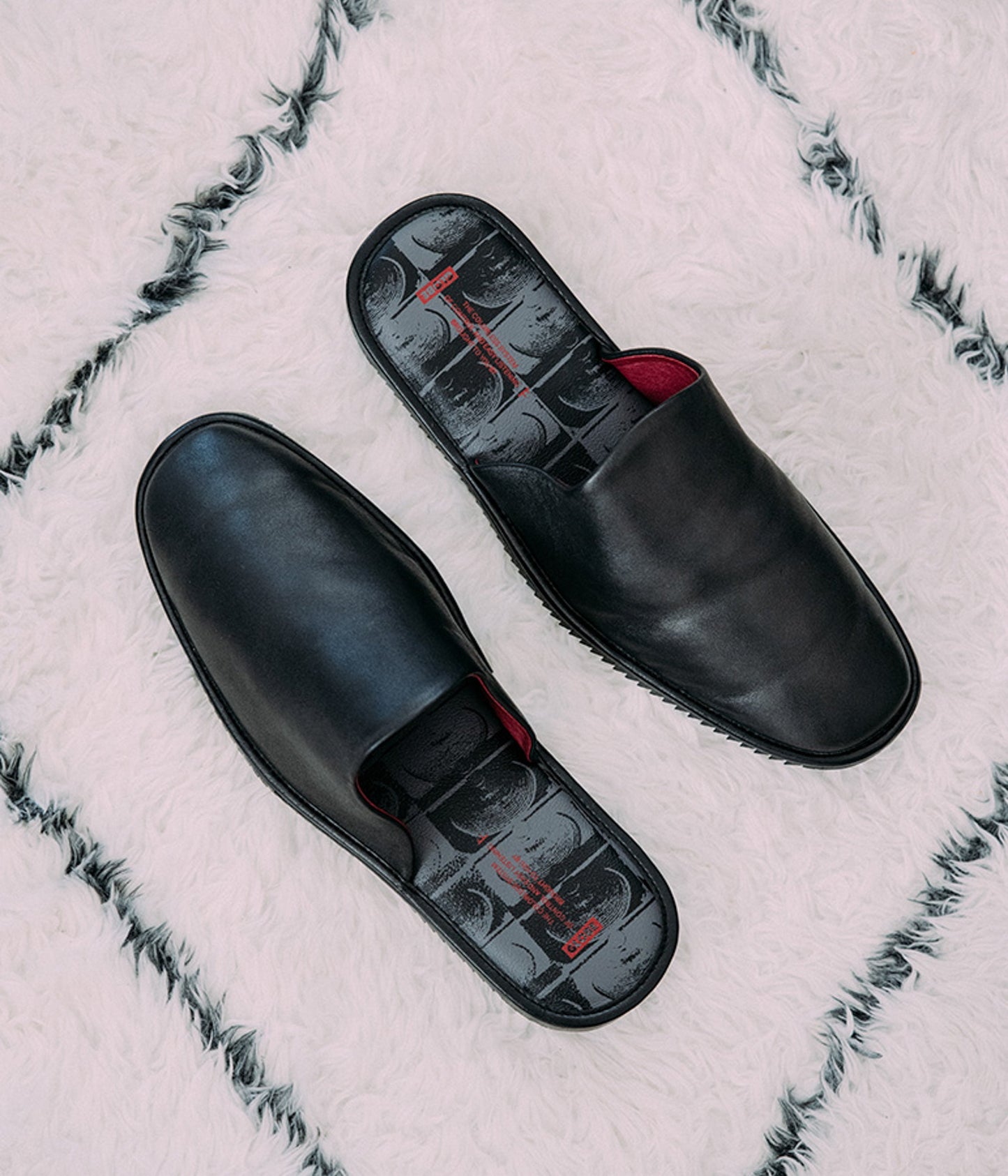 FORMER x GLOBE // Leather Mule