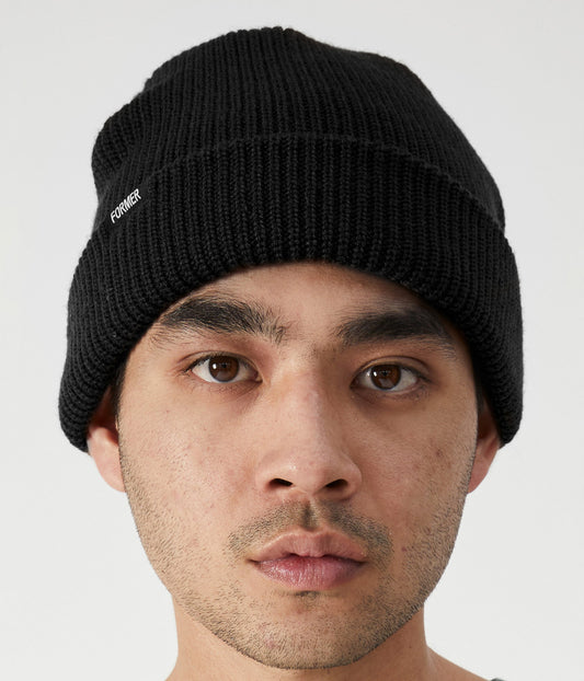 LEGACY BEANIE // BLACK