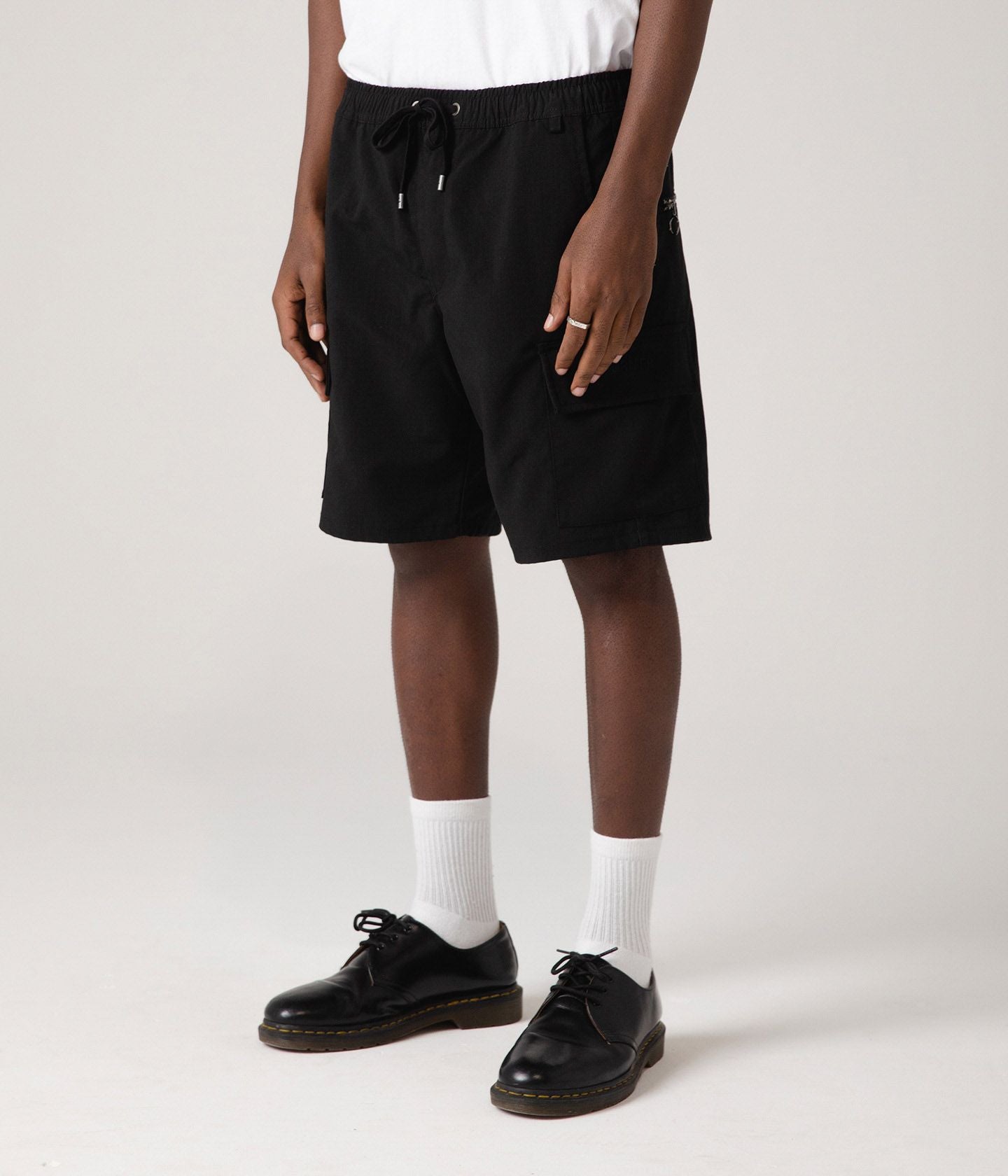 PRAYER CARGO WALKSHORT // BLACK